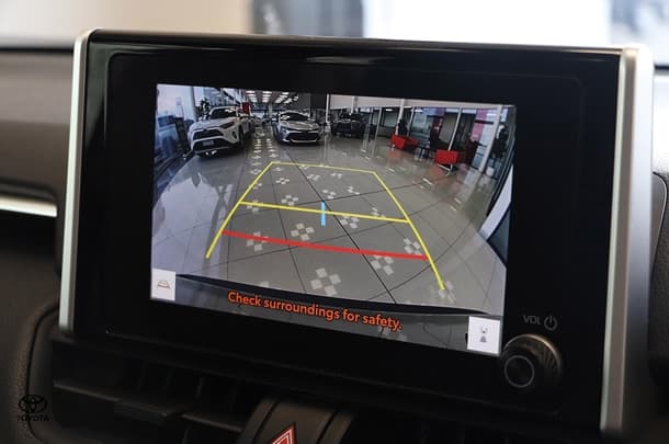 2022 Toyota RAV4 GX-2WD image 15