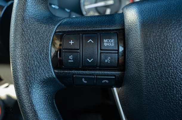 2024 TOYOTA Hilux 4x2 Workmate image 16