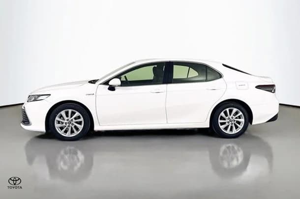 2021 Toyota Camry Hybrid Ascent image 5