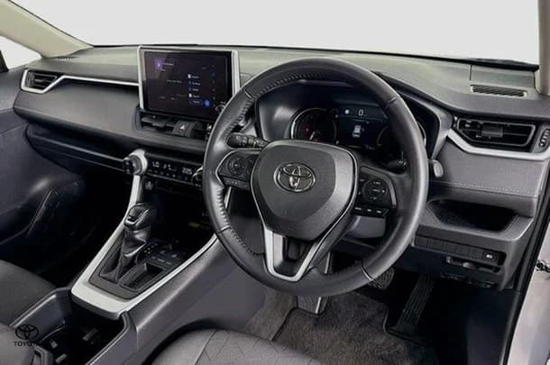 2022 Toyota RAV4 GXL image 20