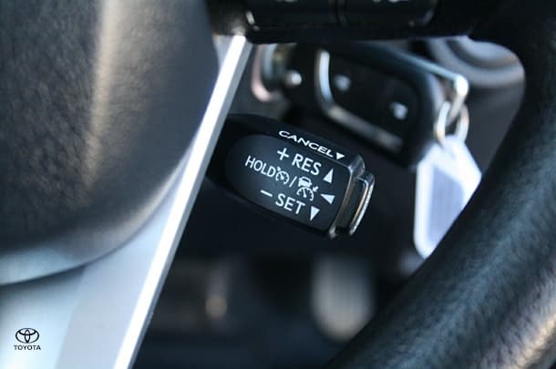 2022 Toyota Hilux Workmate image 24
