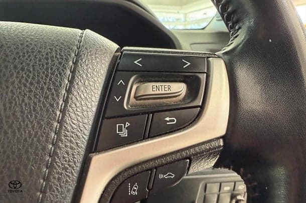 2022 Toyota Prado GXL image 27