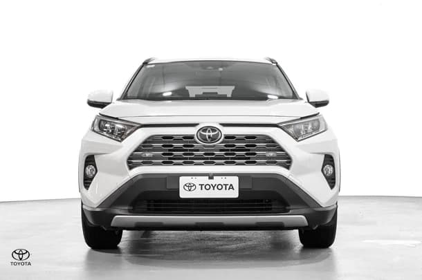 2020 Toyota RAV4 GXL-2WD image 2