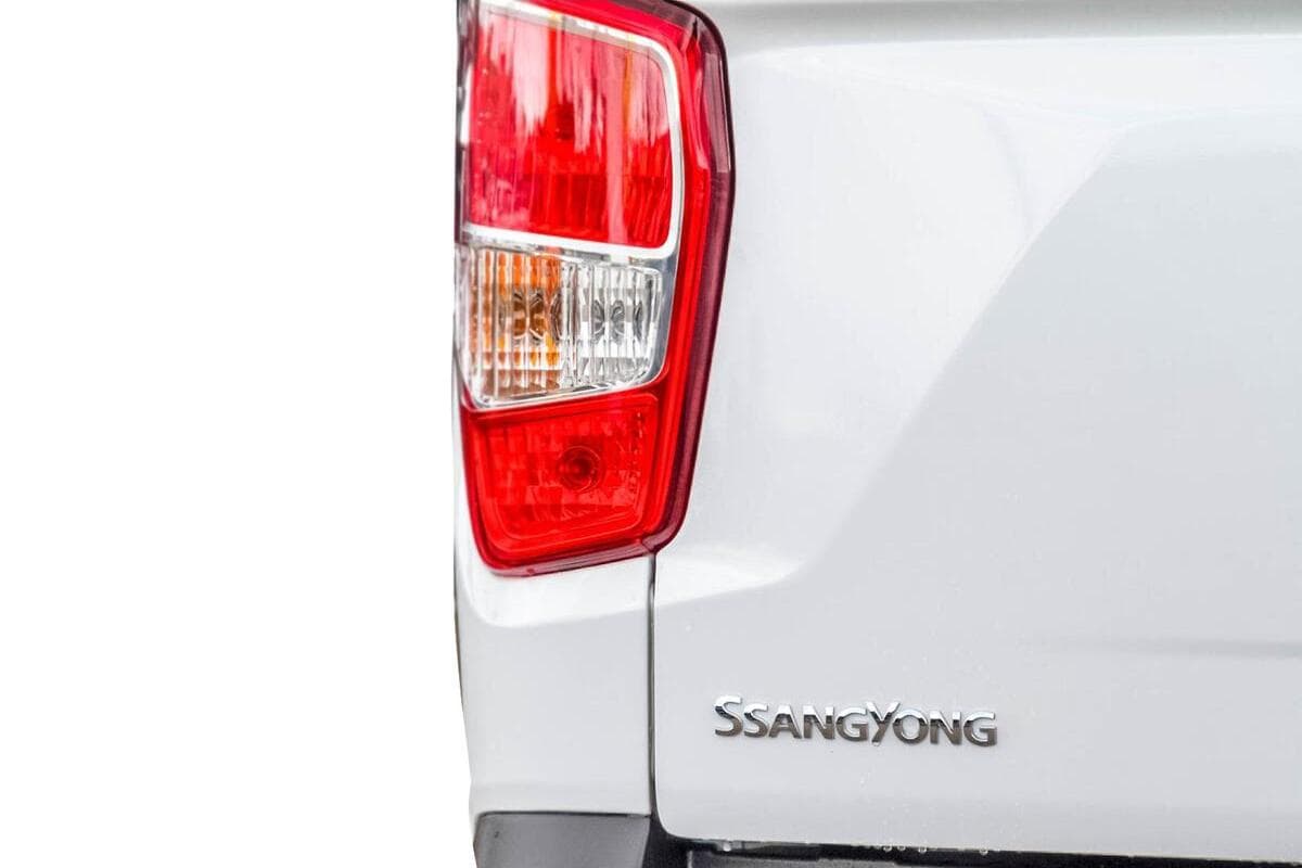 2025 KGM SsangYong Musso Ultimate XLV Auto 4x4 MY24 image 7