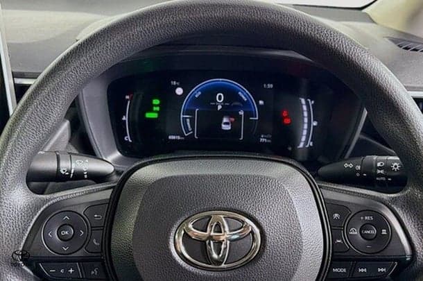 2023 Toyota Corolla Sedan Hybrid Ascent Sport image 13