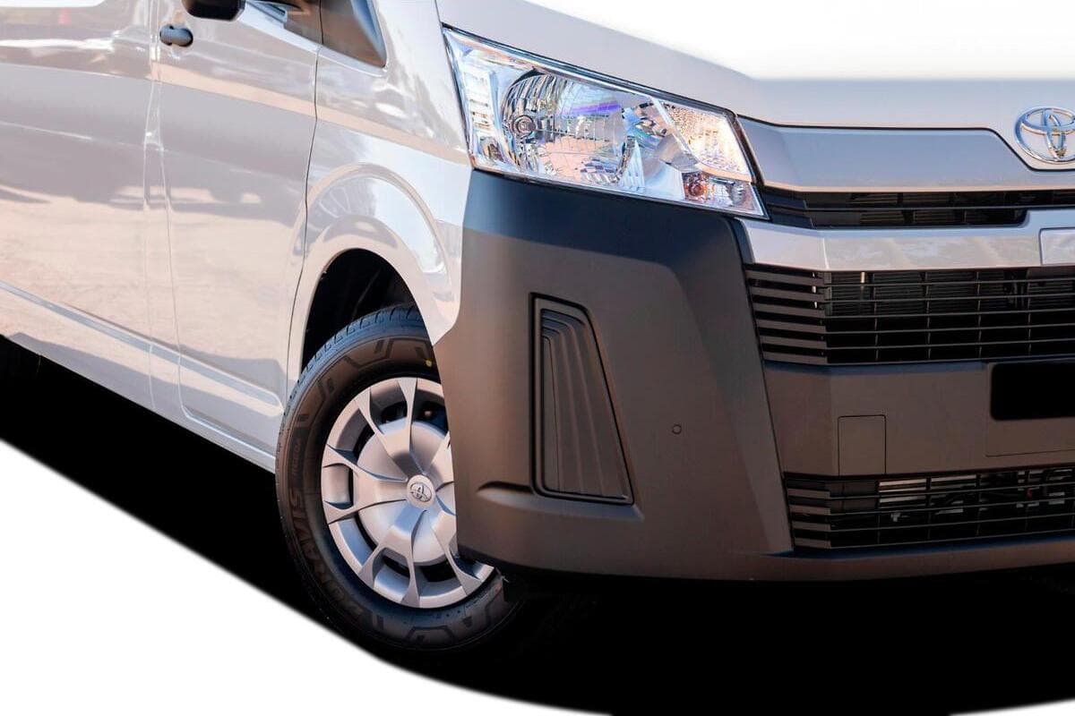 2025 Toyota Hiace Commuter Super LWB Auto image 8