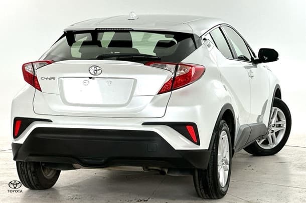 2023 Toyota CH-R GXL-2WD image 8