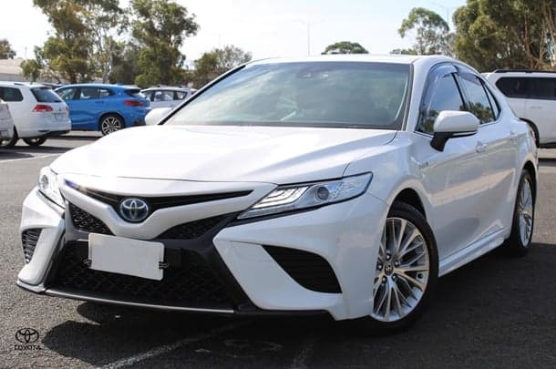 2019 Toyota Camry Hybrid SL image 5