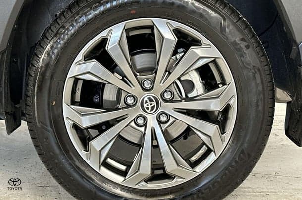 2024 Toyota Rav4 Hybrid GXL AWD image 11