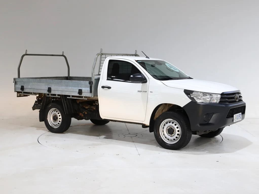 2021 Toyota Hilux Workmate image 1