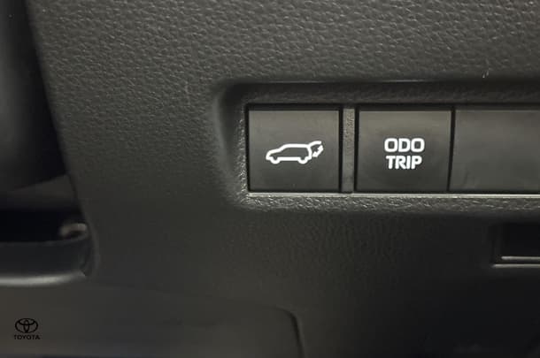 2023 Toyota Rav4 Hybrid Cruiser-AWD image 35