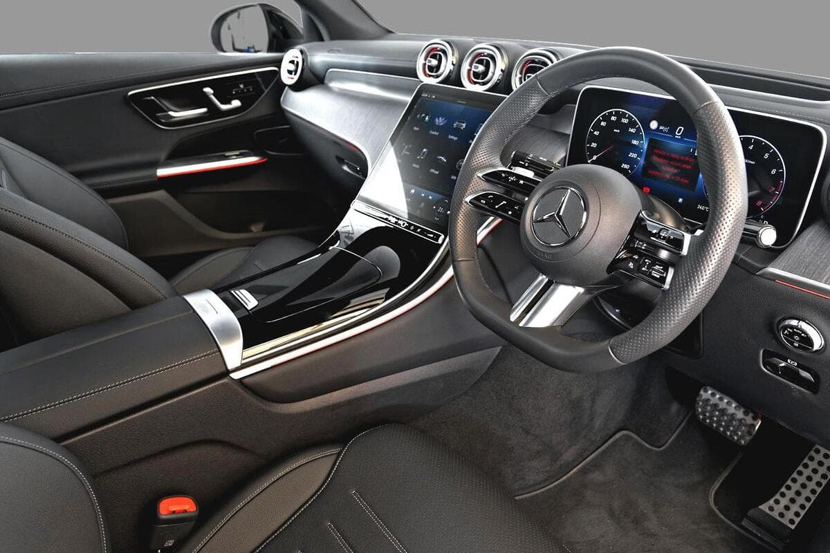 2024 Mercedes-Benz GLC-Class GLC300 Auto 4MATIC image 6