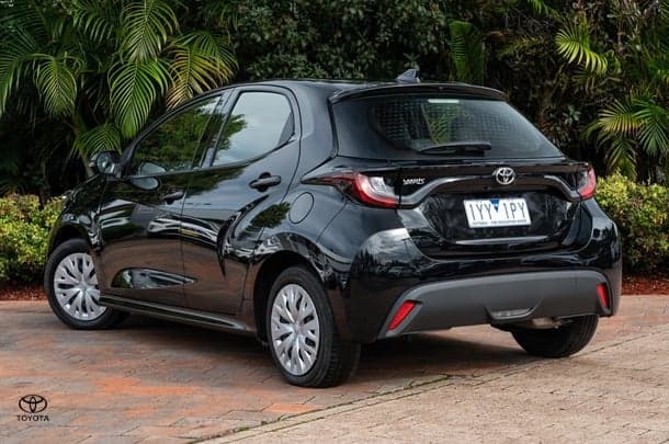 2023 TOYOTA Yaris Ascent Sport image 2