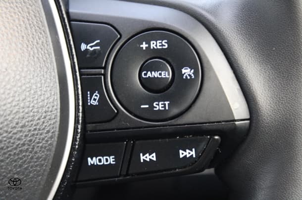 2020 Toyota Corolla Hatch Hybrid SX image 28