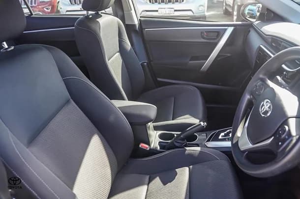 2019 Toyota Corolla Sedan Ascent image 8