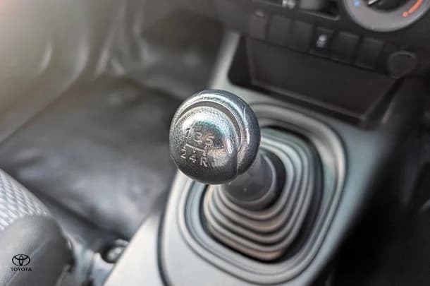2017 Toyota Hilux Workmate image 18