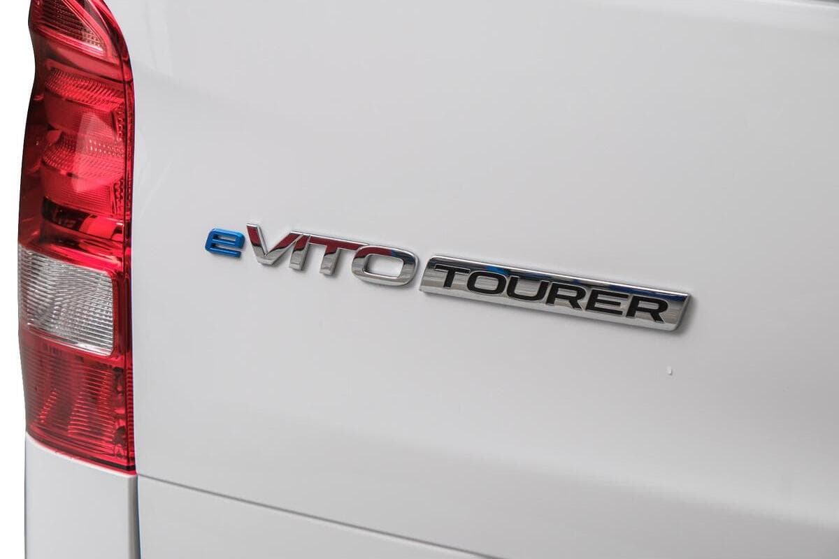 2024 Mercedes-Benz eVito Tourer 129 Medium Wheelbase Auto image 10