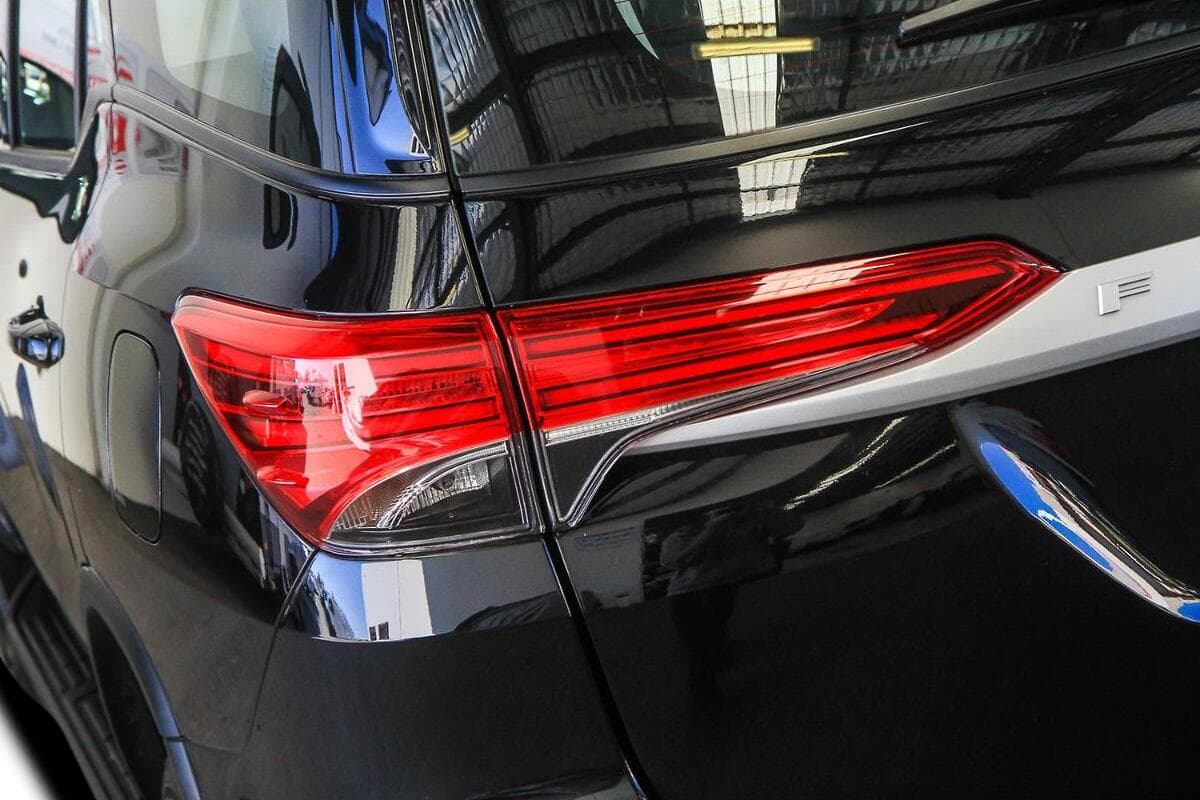 2025 Toyota Fortuner GX Auto 4x4 image 6
