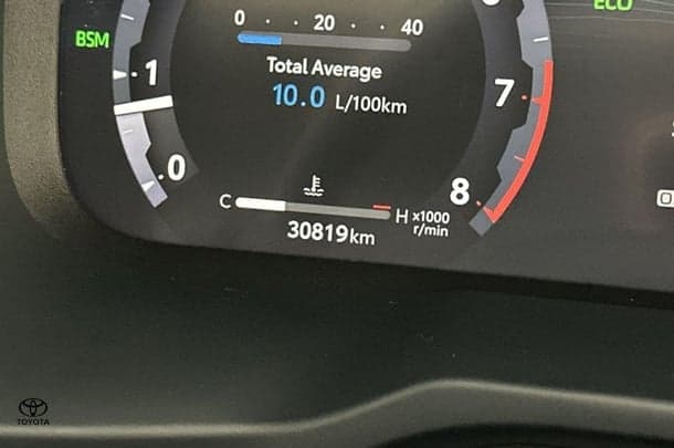 2022 Toyota RAV4 Edge AWD image 11