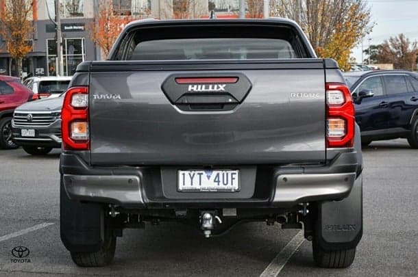 2023 Toyota Hilux 4x4 Rogue image 4