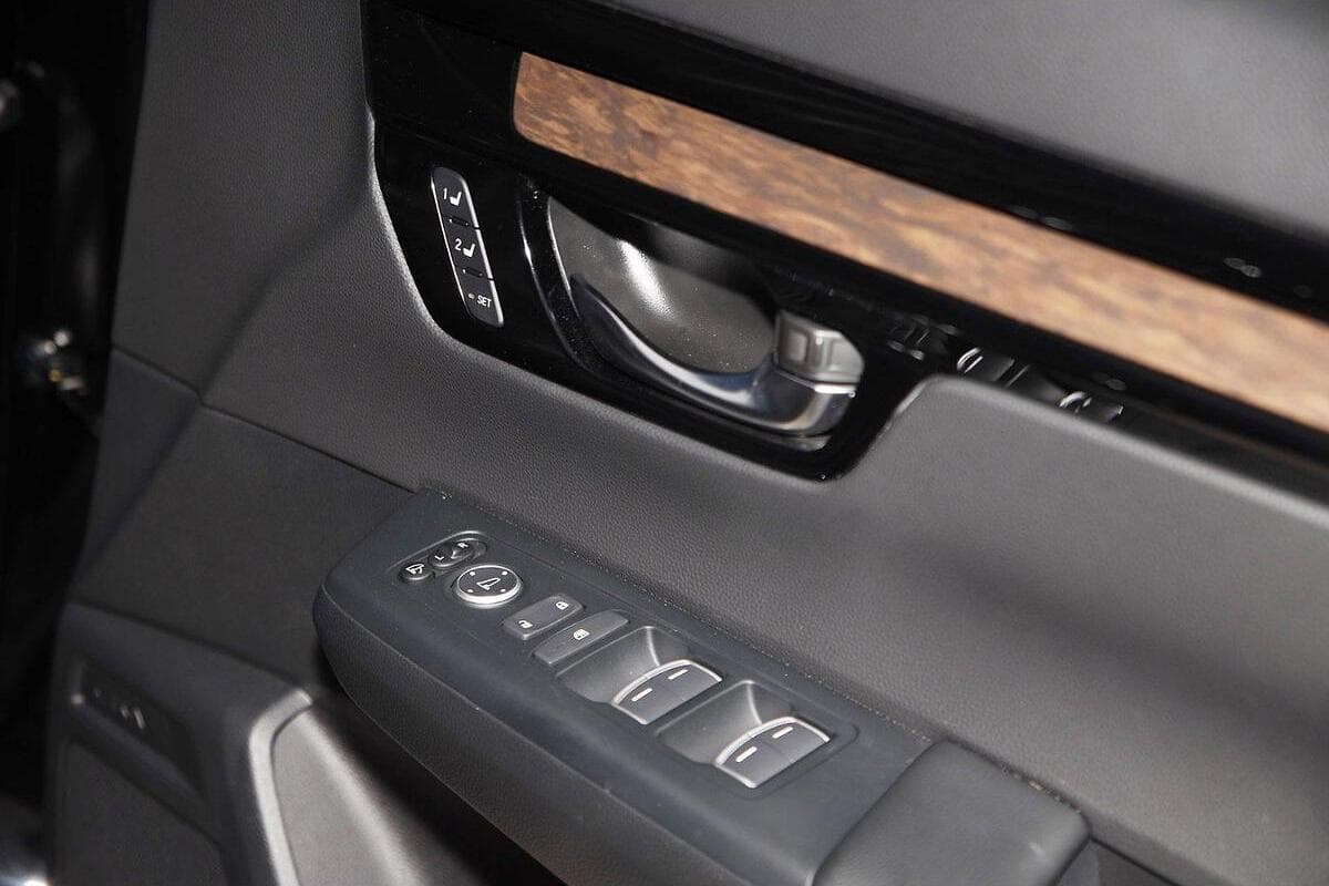 2025 Honda CR-V VTi LX Auto AWD MY25 image 14