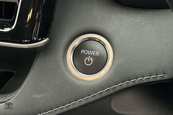 2024 Toyota Kluger Hybrid GX AWD image 19