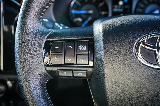 2022 Toyota Hilux 4x4 Rogue image 16