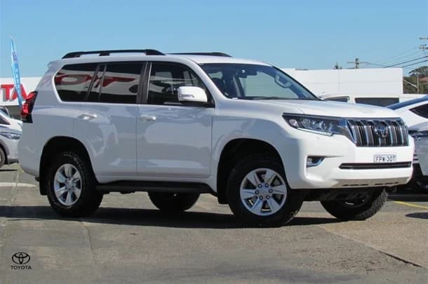 2020 Toyota Prado GXL image 3