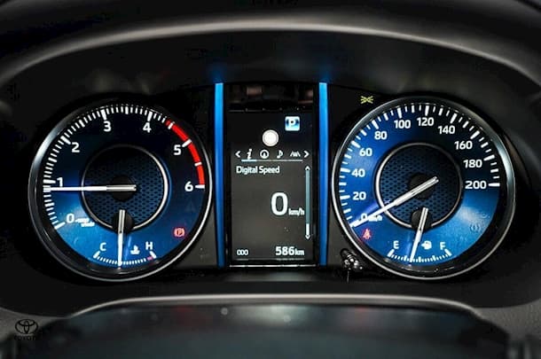 2025 Toyota Fortuner GXL image 21