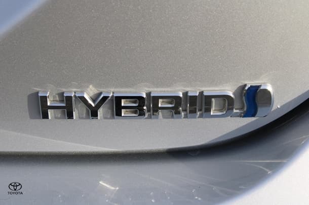 2020 Toyota Camry Hybrid Ascent image 13