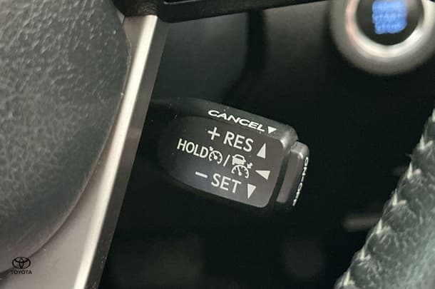 2021 Toyota Fortuner GXL image 31