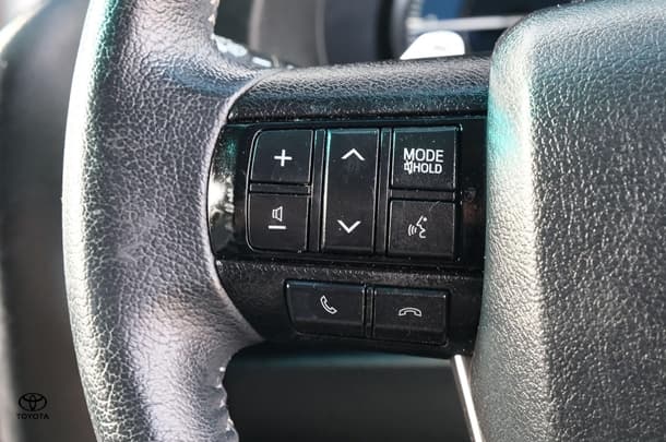2021 Toyota Fortuner GXL image 16