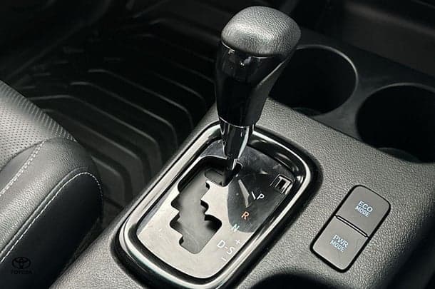 2019 Toyota Hilux Rugged X image 26