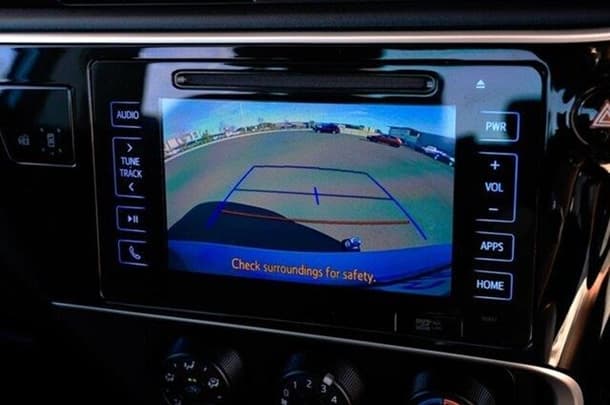 2016 Toyota Corolla Sedan SX image 19
