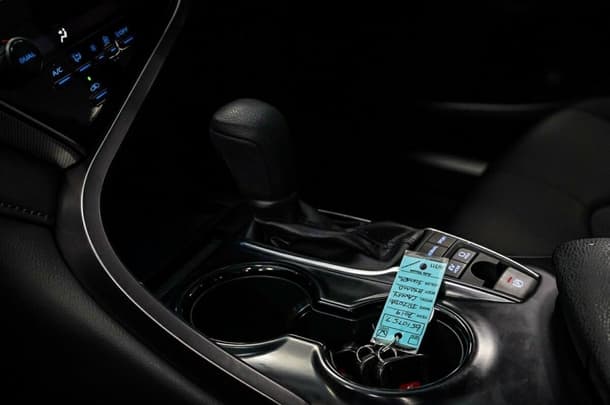 2019 Toyota Camry Hybrid Ascent image 26