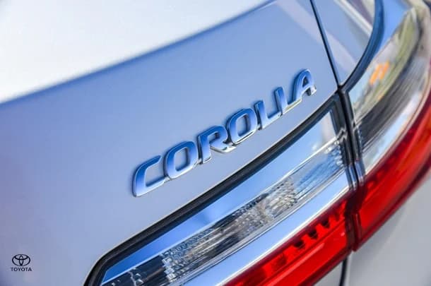 2018 Toyota Corolla Sedan Ascent image 8