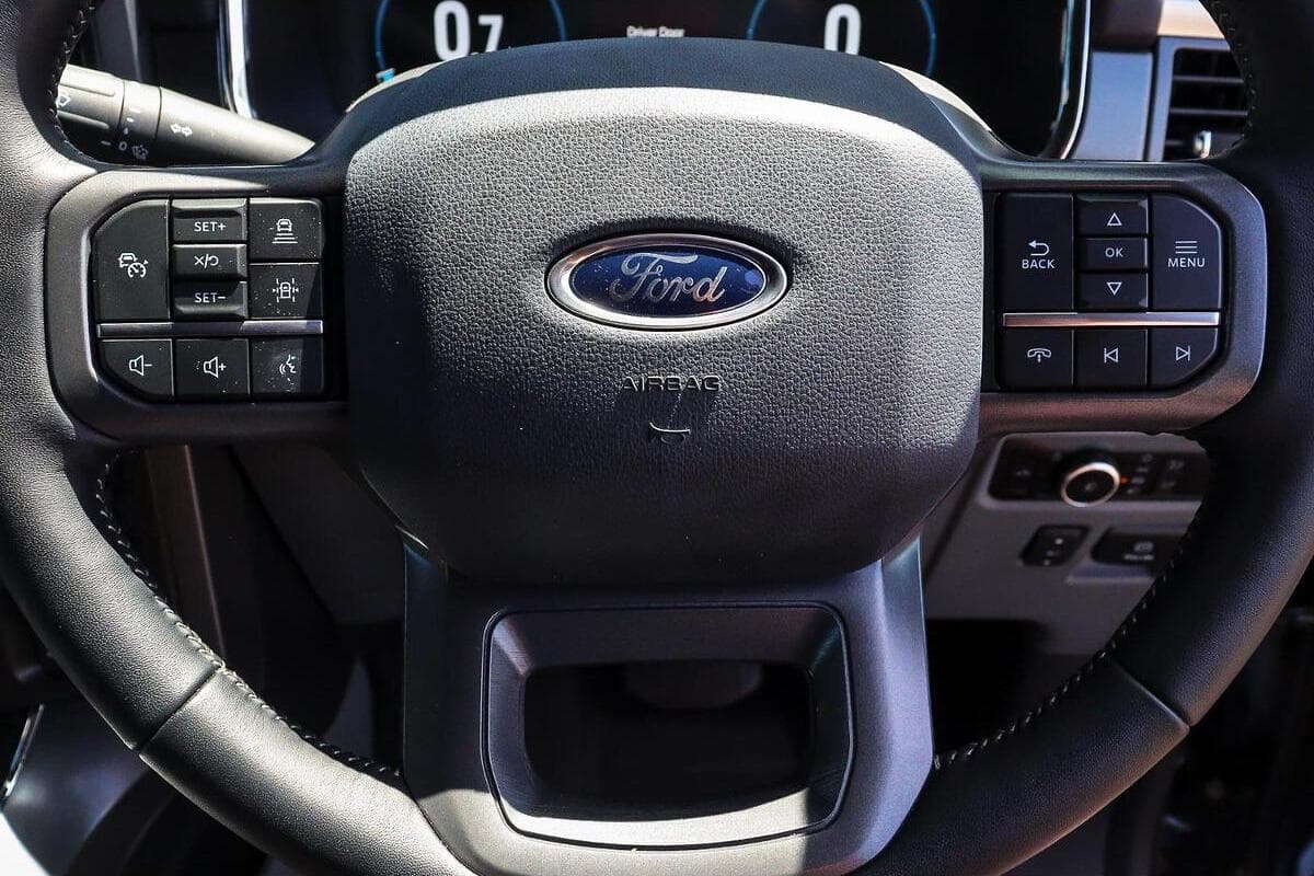 2024 Ford F-150 Lariat SWB Auto 4X4 MY23 image 13