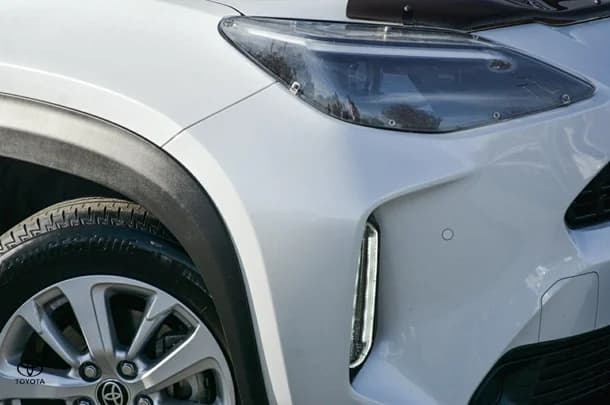 2023 Toyota Yaris Cross Hybrid GXL image 5