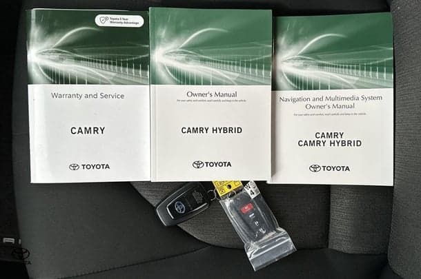 2023 Toyota Camry Hybrid Ascent image 5