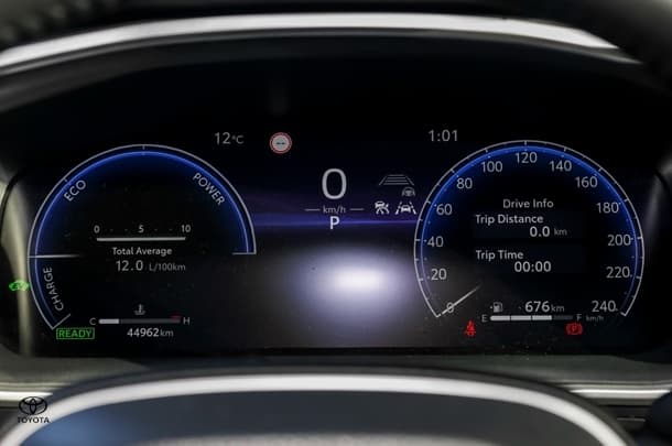2023 Toyota Corolla ZR image 13
