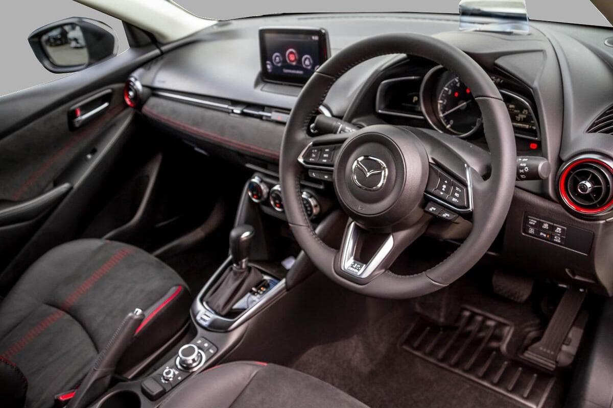 2025 Mazda 2 G15 GT DL Series Auto image 6