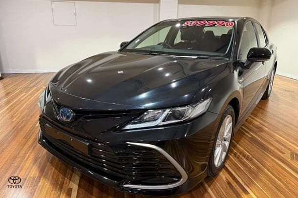 2024 Toyota Camry Hybrid Ascent image 10