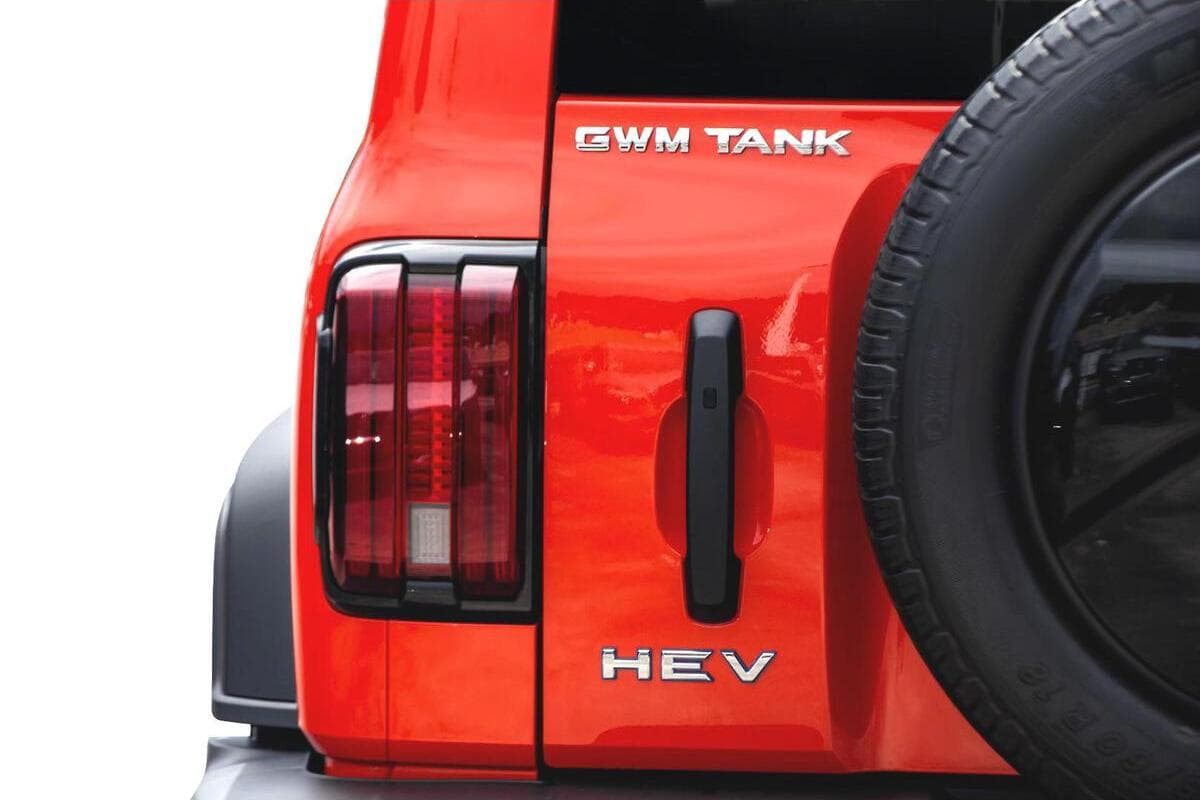 2024 GWM Tank 300 Ultra Hybrid Auto 4x4 image 17