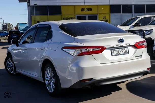 2020 Toyota CAMRY HYBRID Ascent image 3