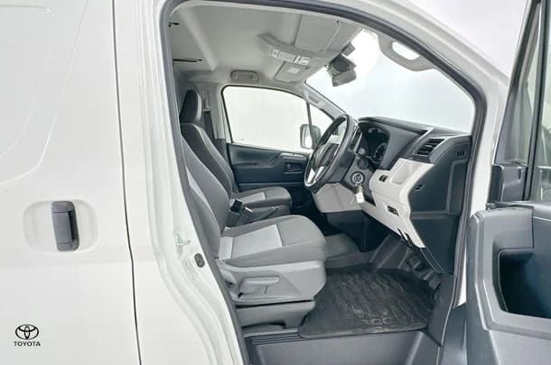 2019 Toyota Hiace LWB image 12