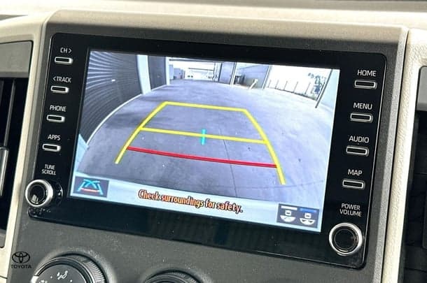 2021 Toyota Hiace LWB image 5