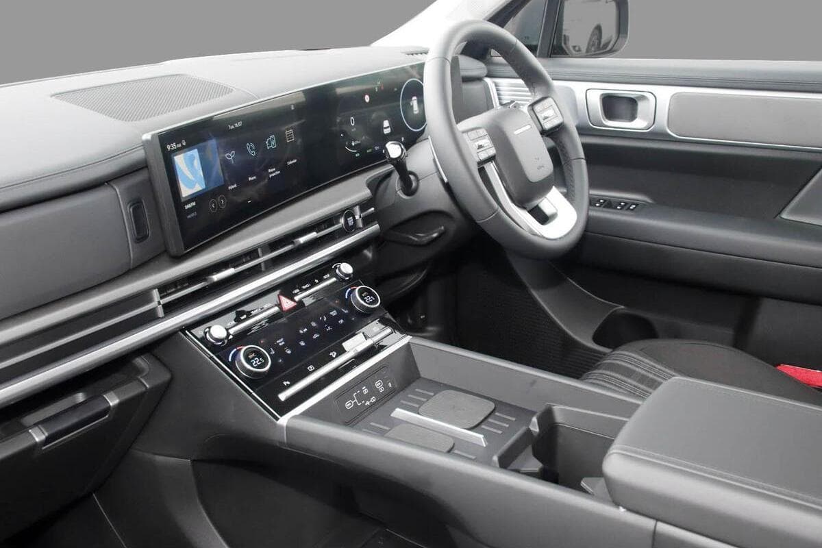 2024 Hyundai Santa Fe Hybrid Auto 2WD MY25 image 8