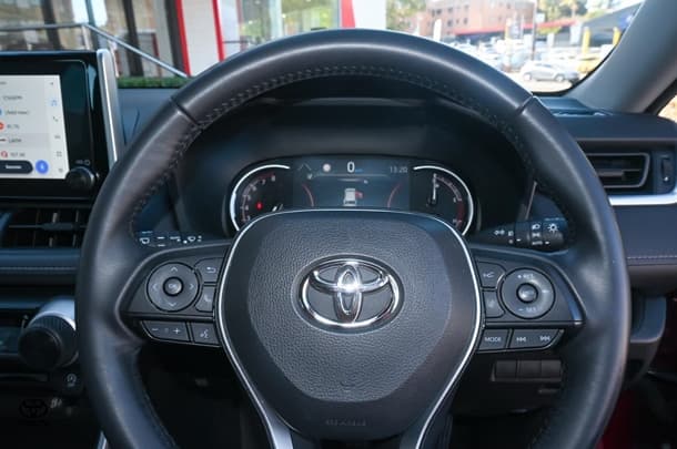 2022 TOYOTA RAV4 GX-2WD image 11