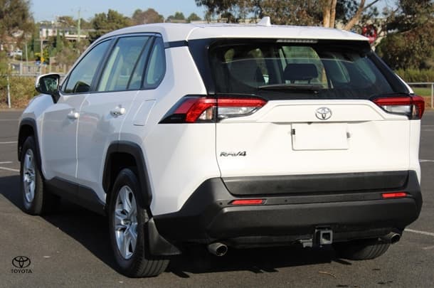 2020 Toyota RAV4 GX-2WD image 10