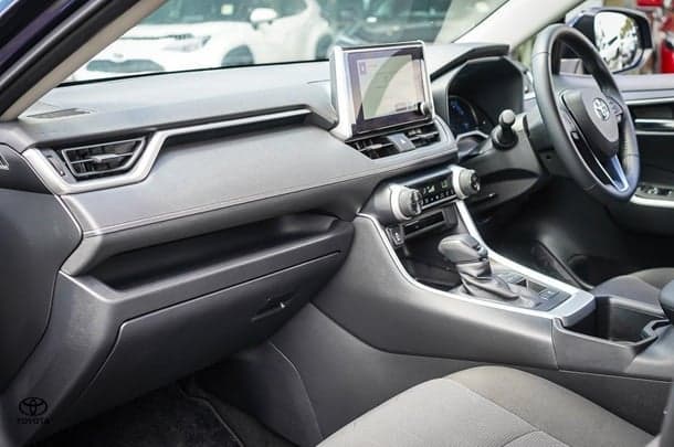 2024 Toyota RAV 4 Hybrid GXL-2WD image 20